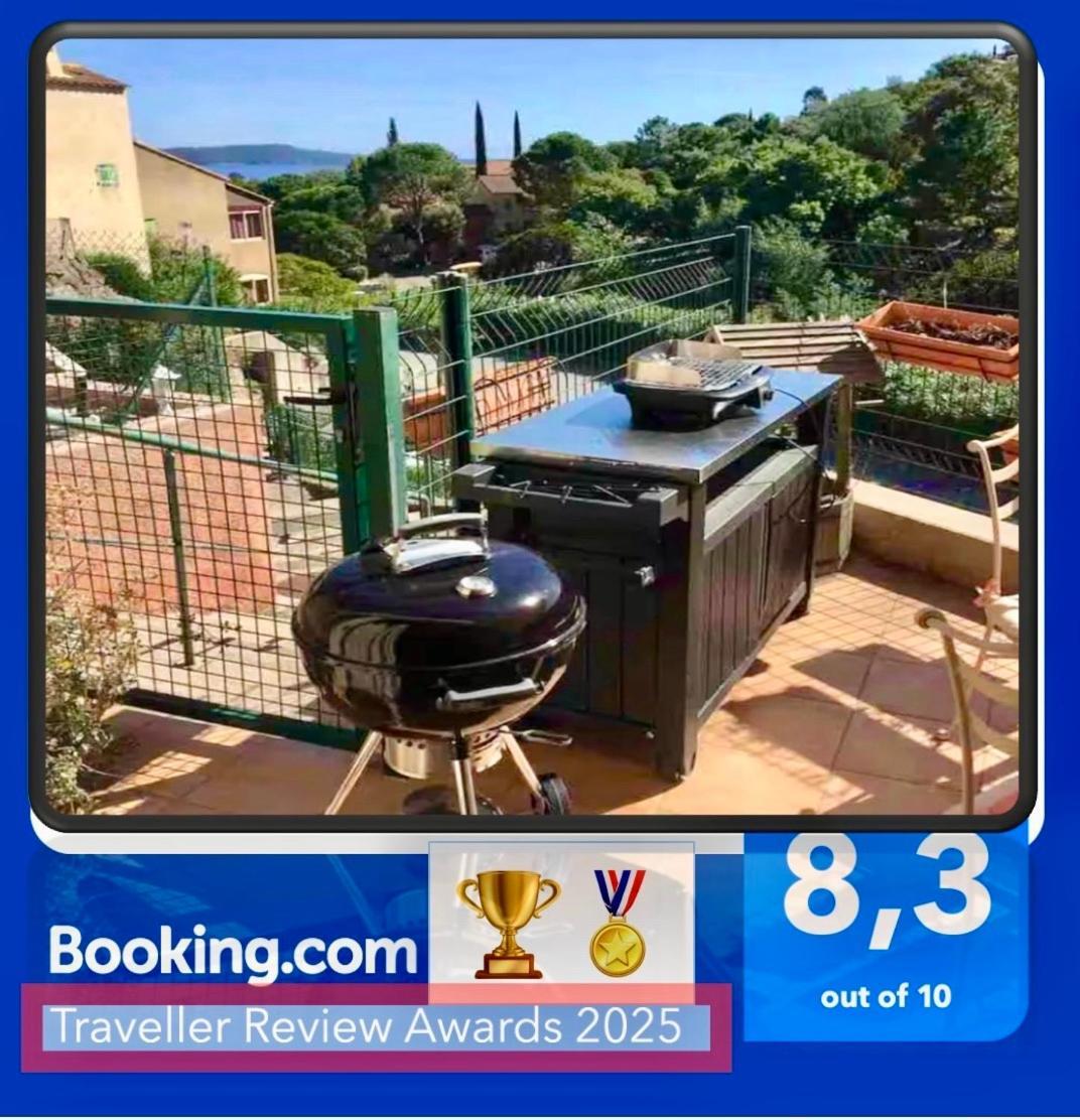 Cavalaire Vue Mer Au Loin Maisonnette Tout Equipee Pour 4 Personnes Avec Piscine Clim Wifi Velos Tv Barbecues ภายนอก รูปภาพ